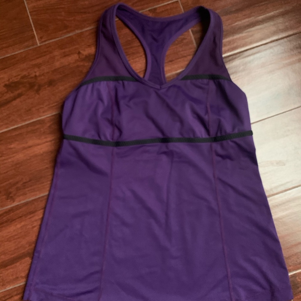 Purple and black Lululemon yoga tank Sz 8
